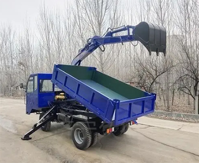 四不像隨車(chē)挖行車(chē)注意事項(xiàng)
