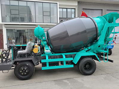 如何清洗混凝土攪拌車？